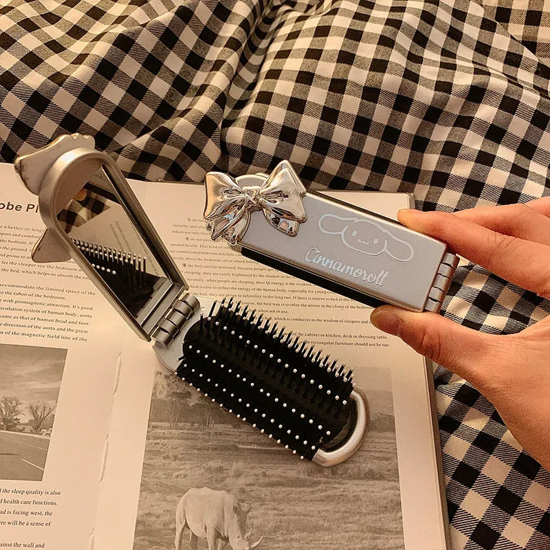 Hello Kitty Comb & Mirror