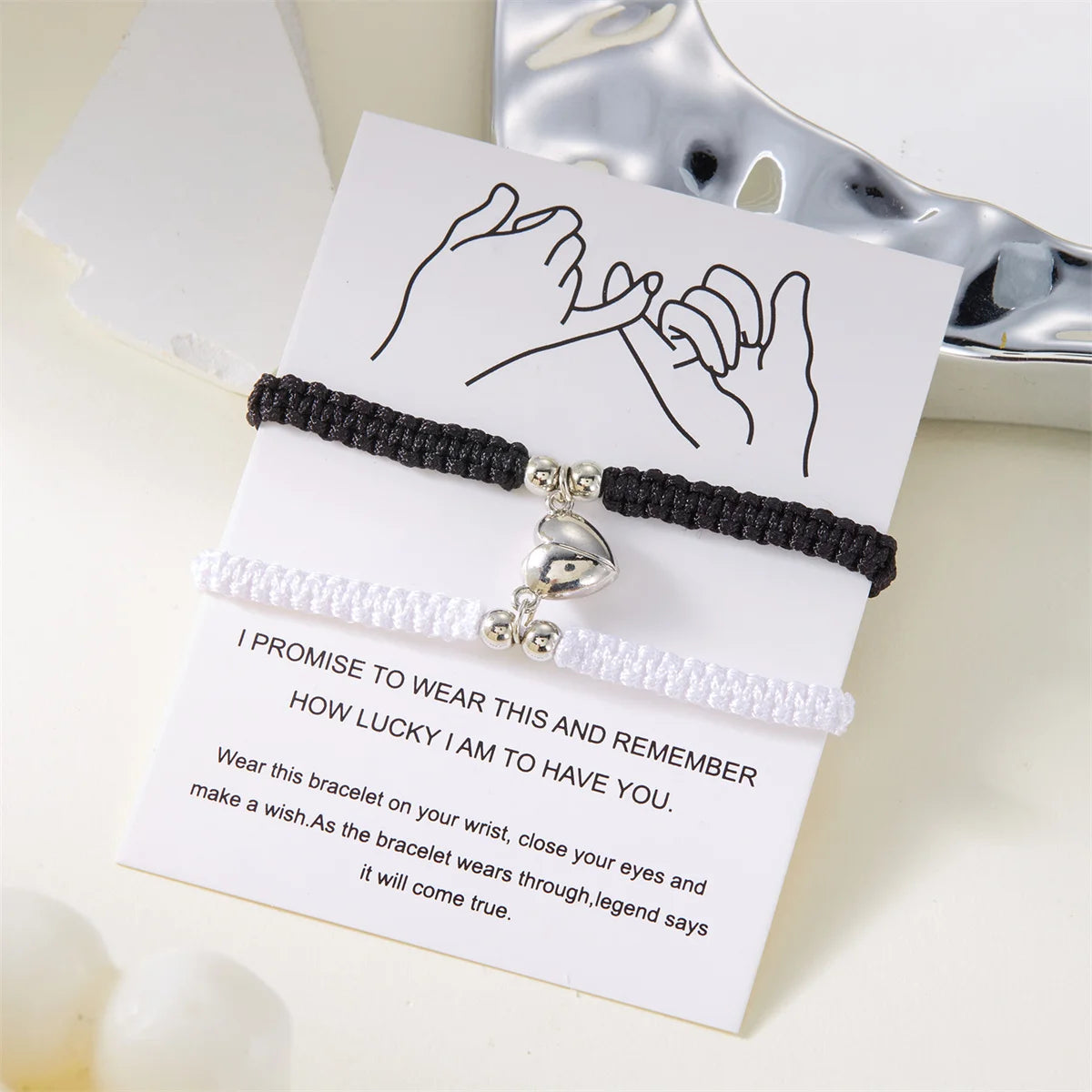 2Pcs/Set Heart Magnetic Bracelet