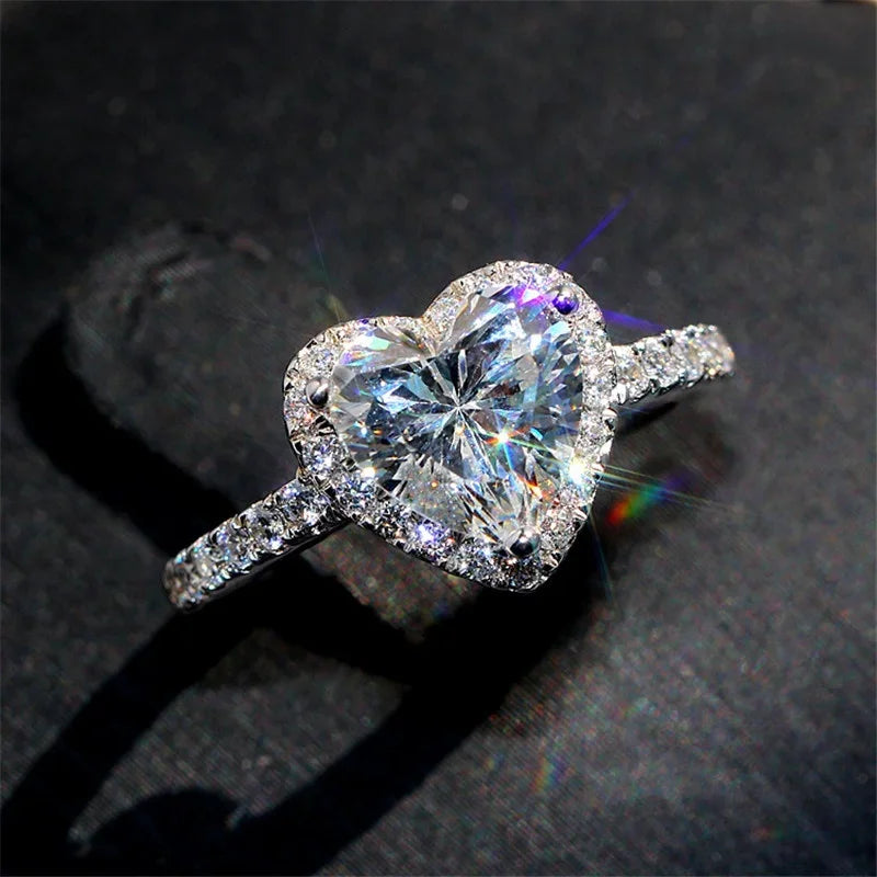 Amor Ring