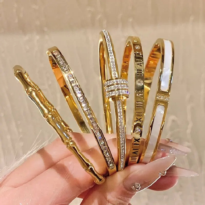 Gold Classic Bracelets