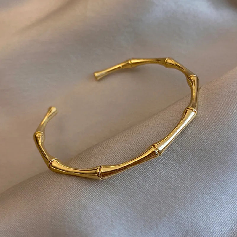 Gold Classic Bracelets