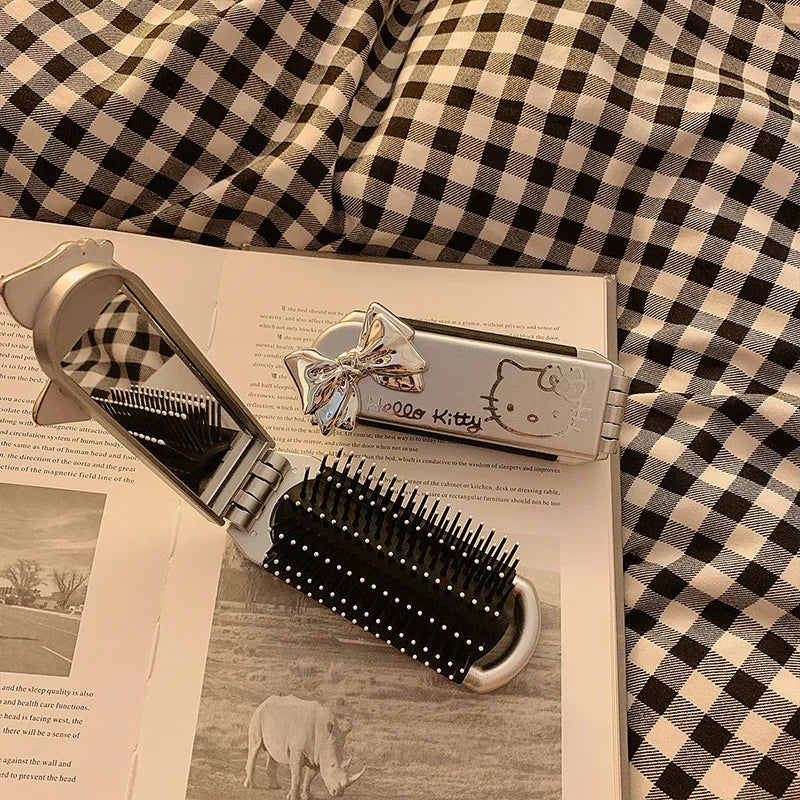 Hello Kitty Comb & Mirror