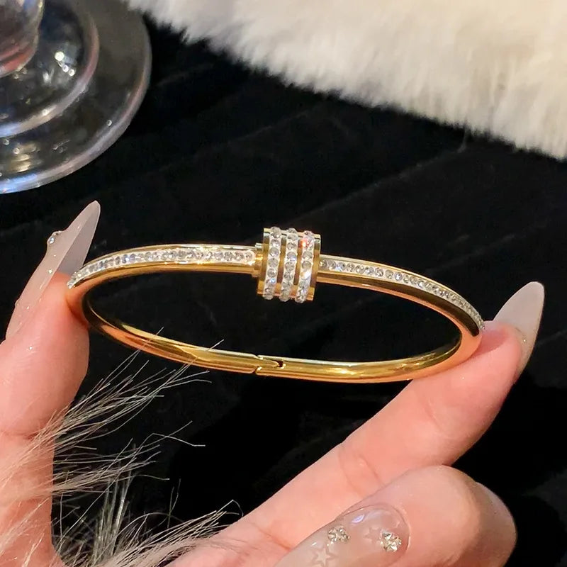 Gold Classic Bracelets